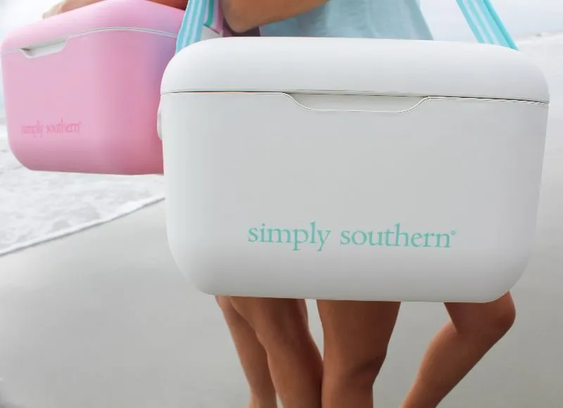 21 Quart Retro Cooler in White