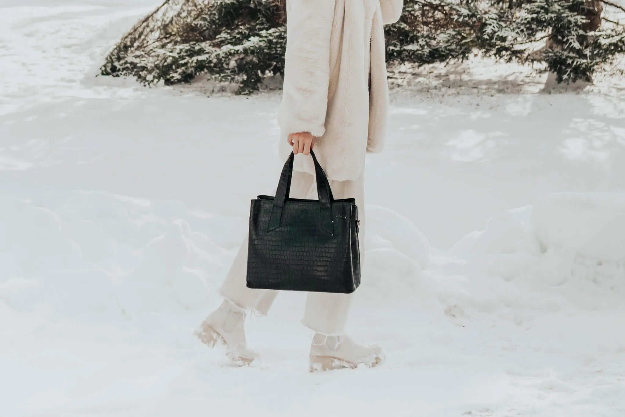 ARIANA | Black Croco Shoulder Bag Tote