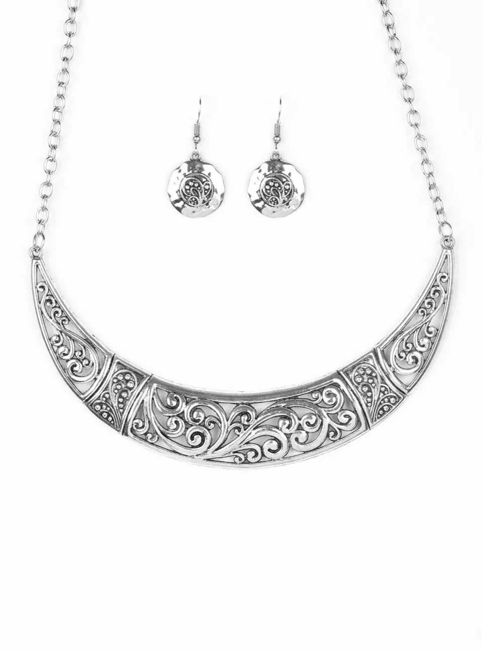 Bull In A China Shop Silver Necklace Set