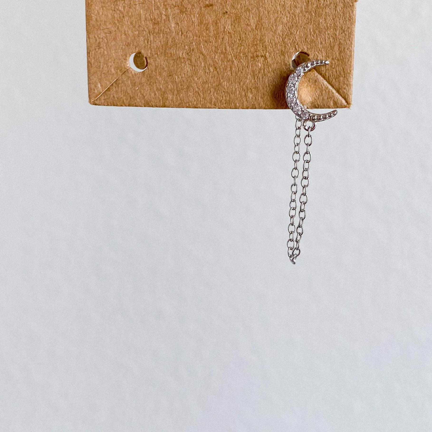 Cielo Chain Huggie Earring