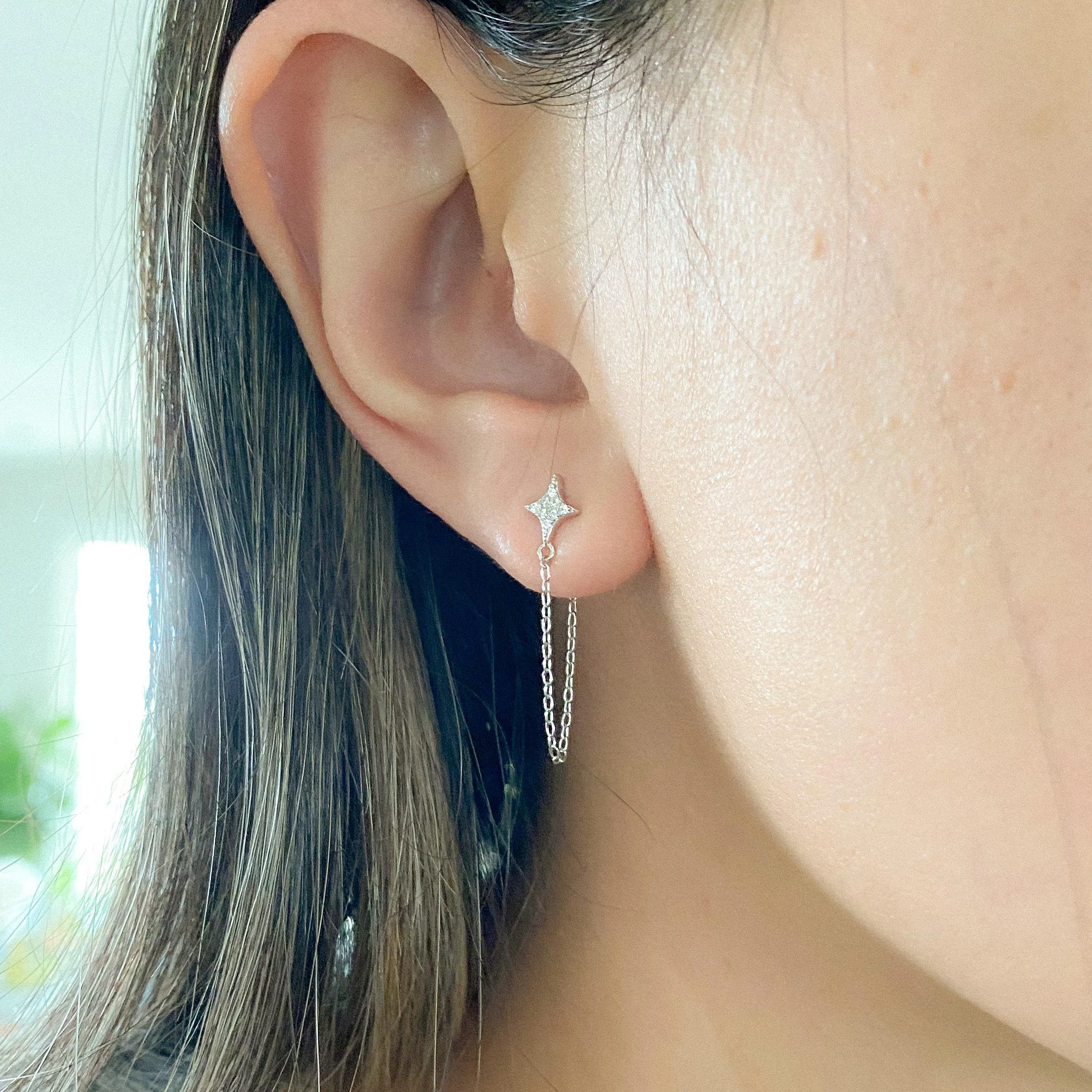 Cielo Chain Huggie Earring