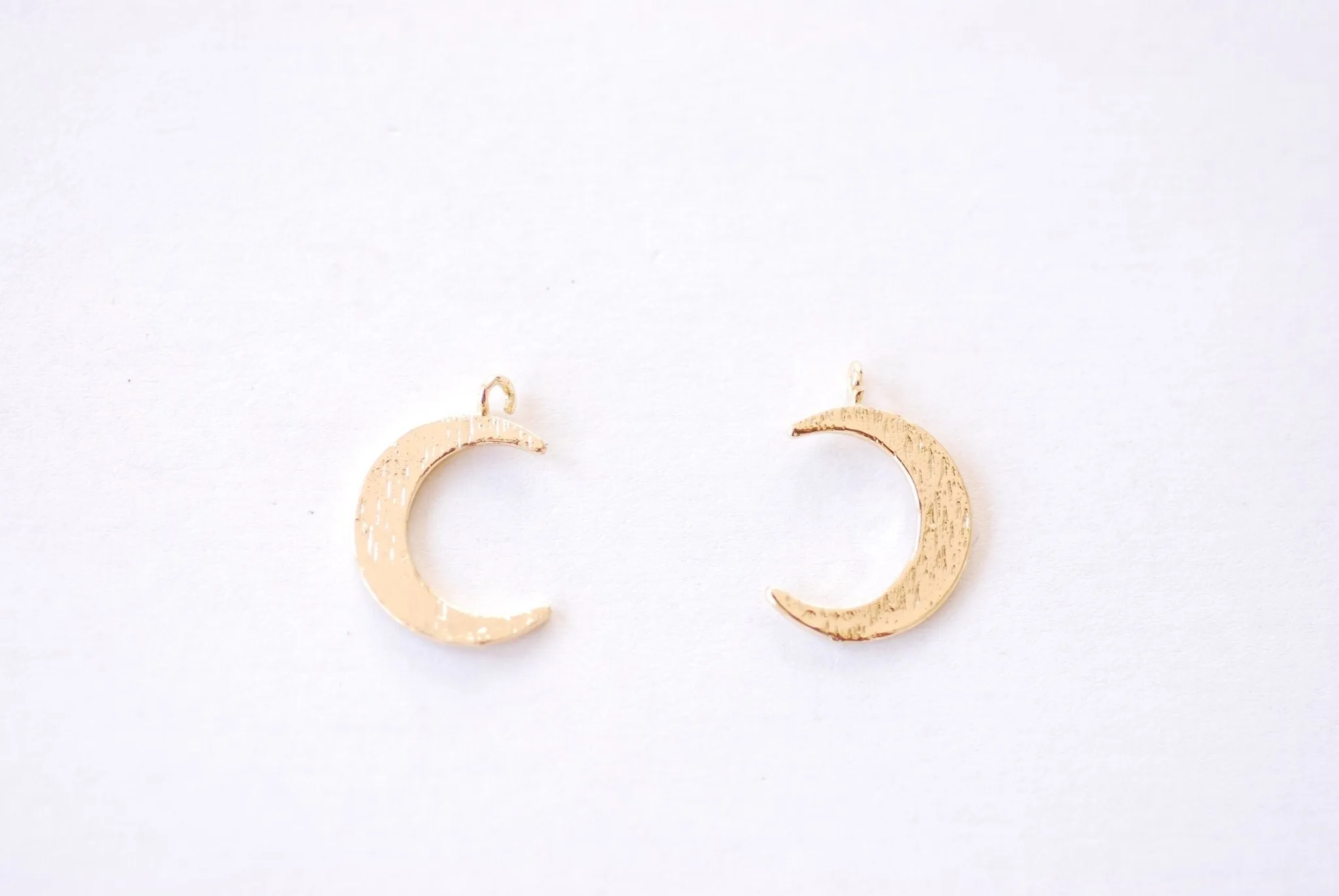 Gold Crescent Wholesale Moon Horn Charm - 16k Gold Plated Brass Half Moon Textured Waning Eclipse Bohemian Boho Curve Shape Charms B174