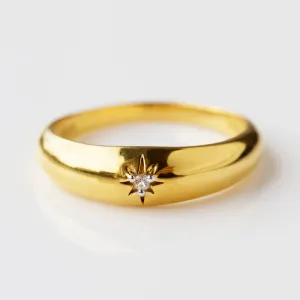 Guiding Star Set Diamond Band