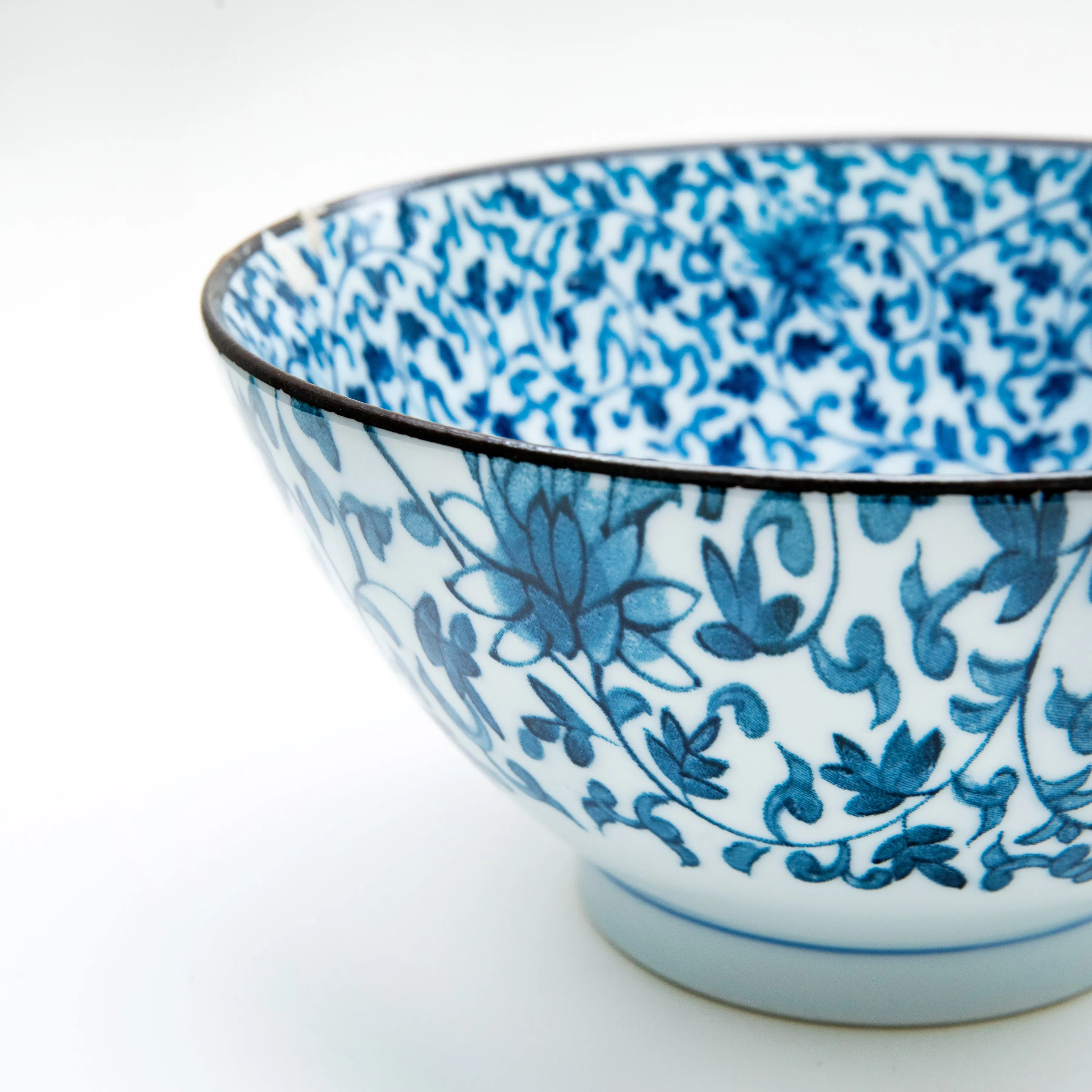 Japanese Flower Pattern Bowl