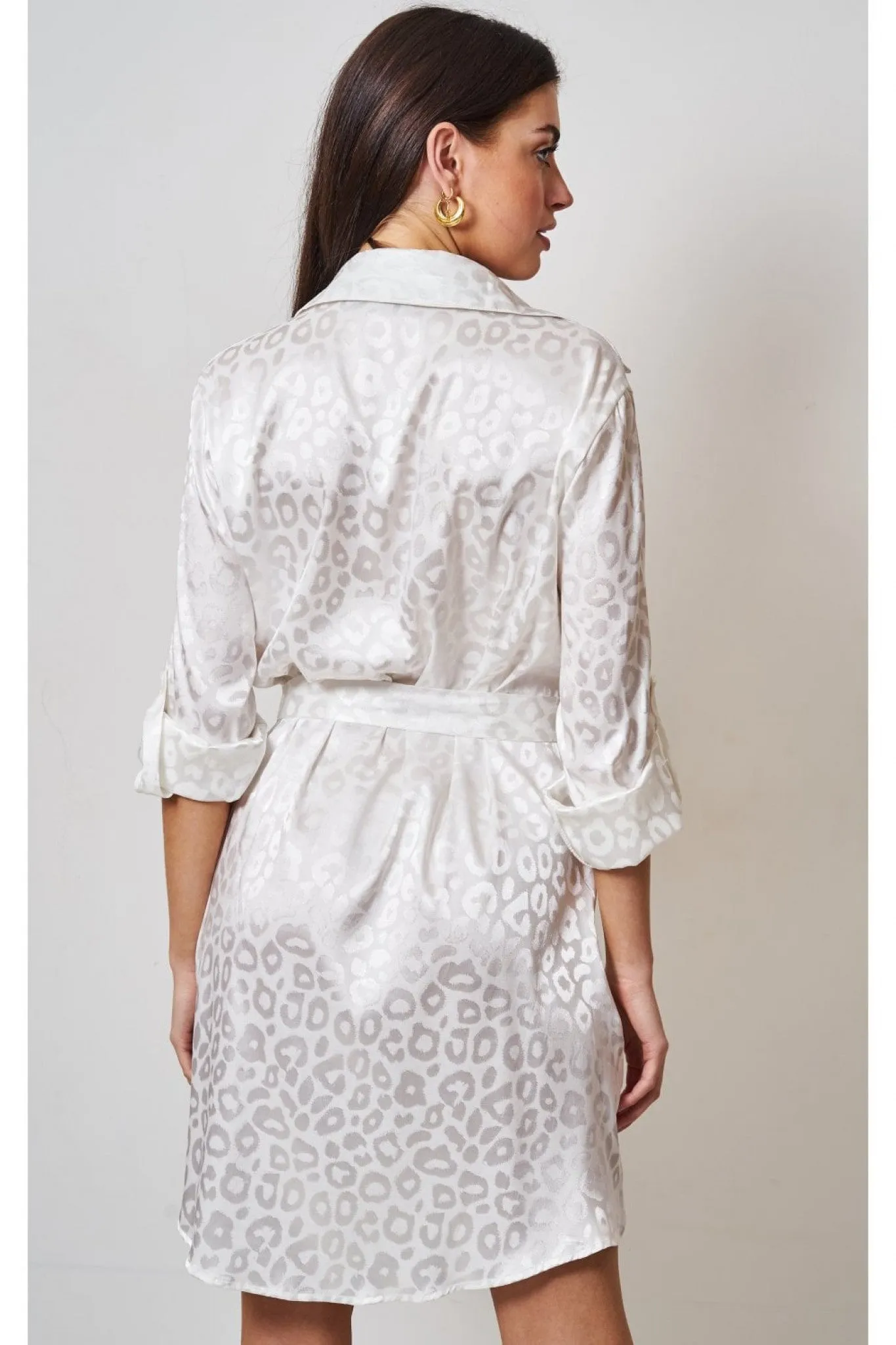 Love Frontrow White Jacquard Leopard Print Shirt Dress