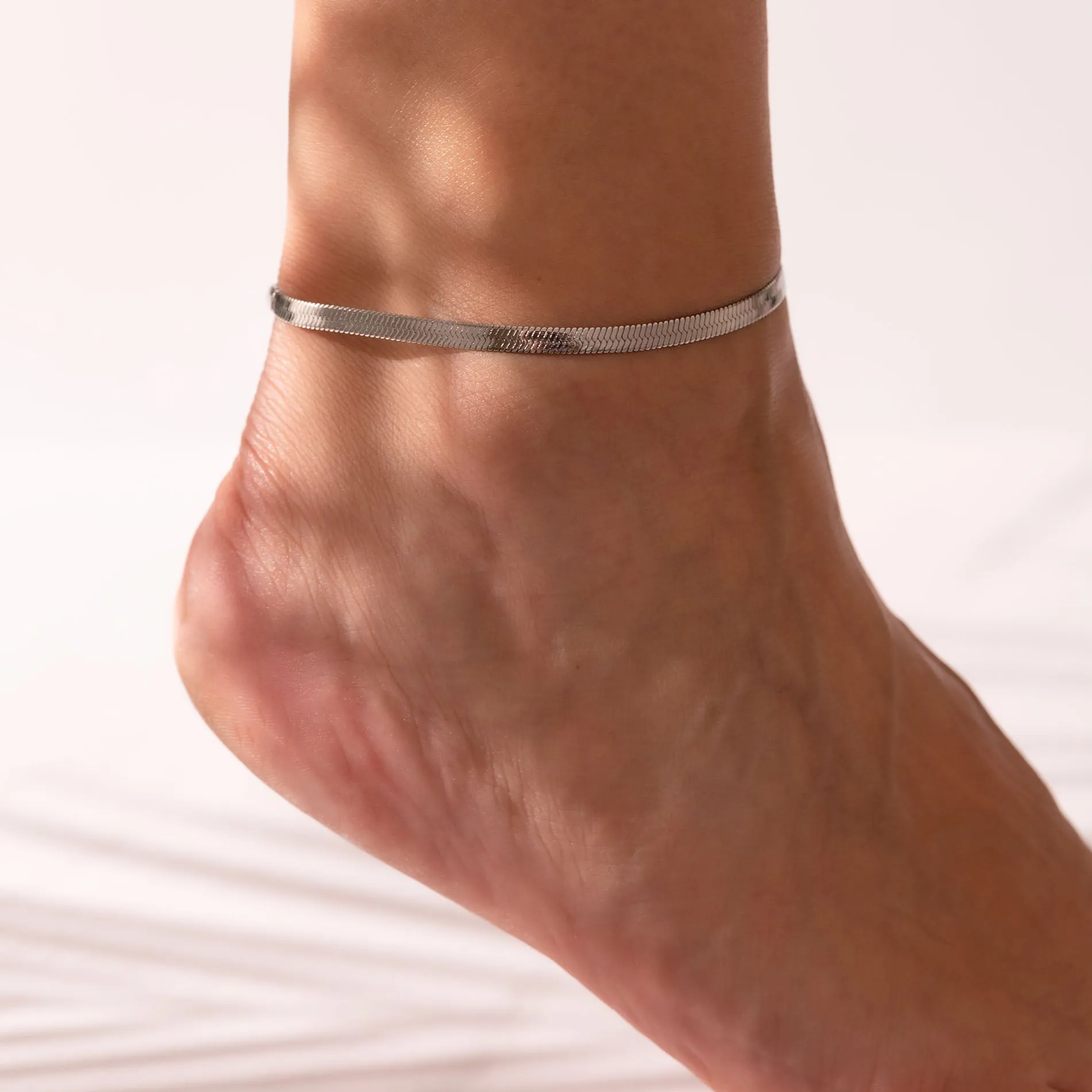 Snake anklet