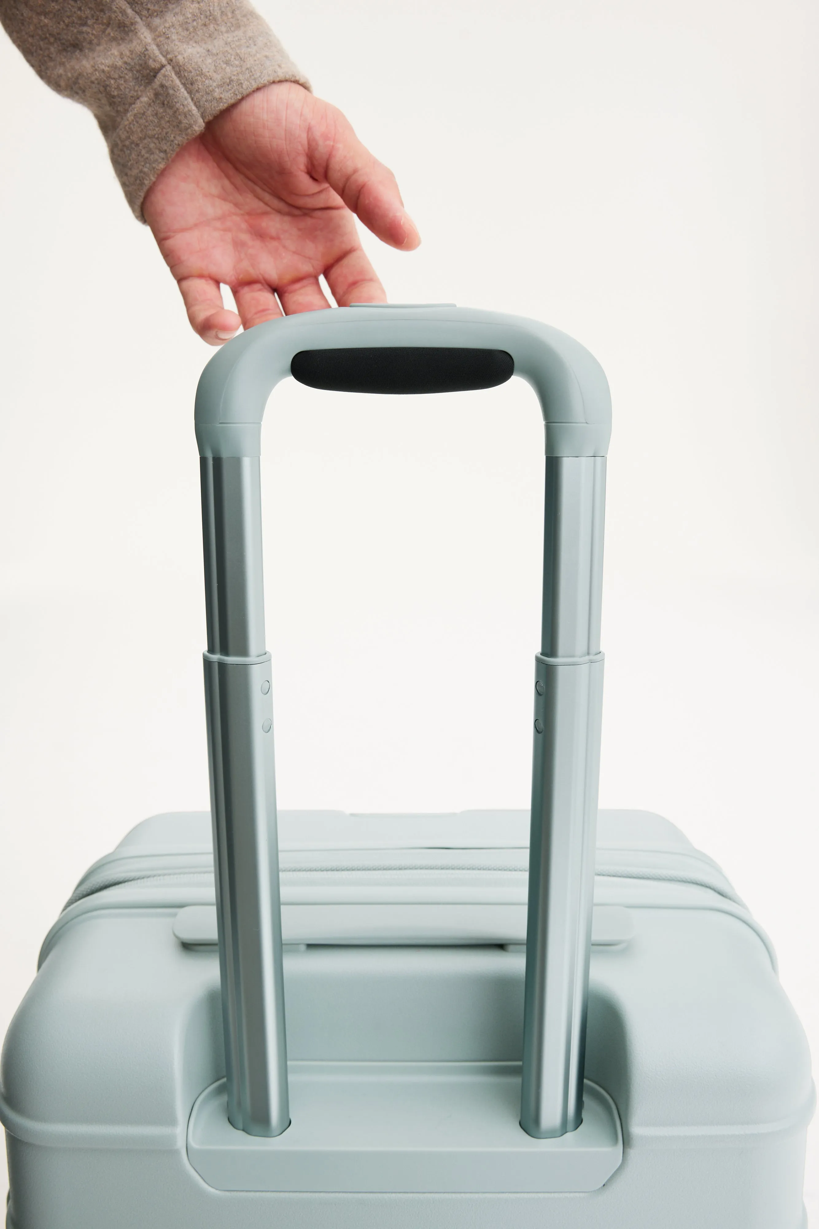 The Carry-On Roller in Slate